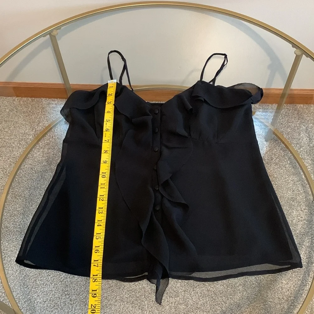 Banana Republic Silk Camisole with front ruffles Size 6 - Picture 12 of 16